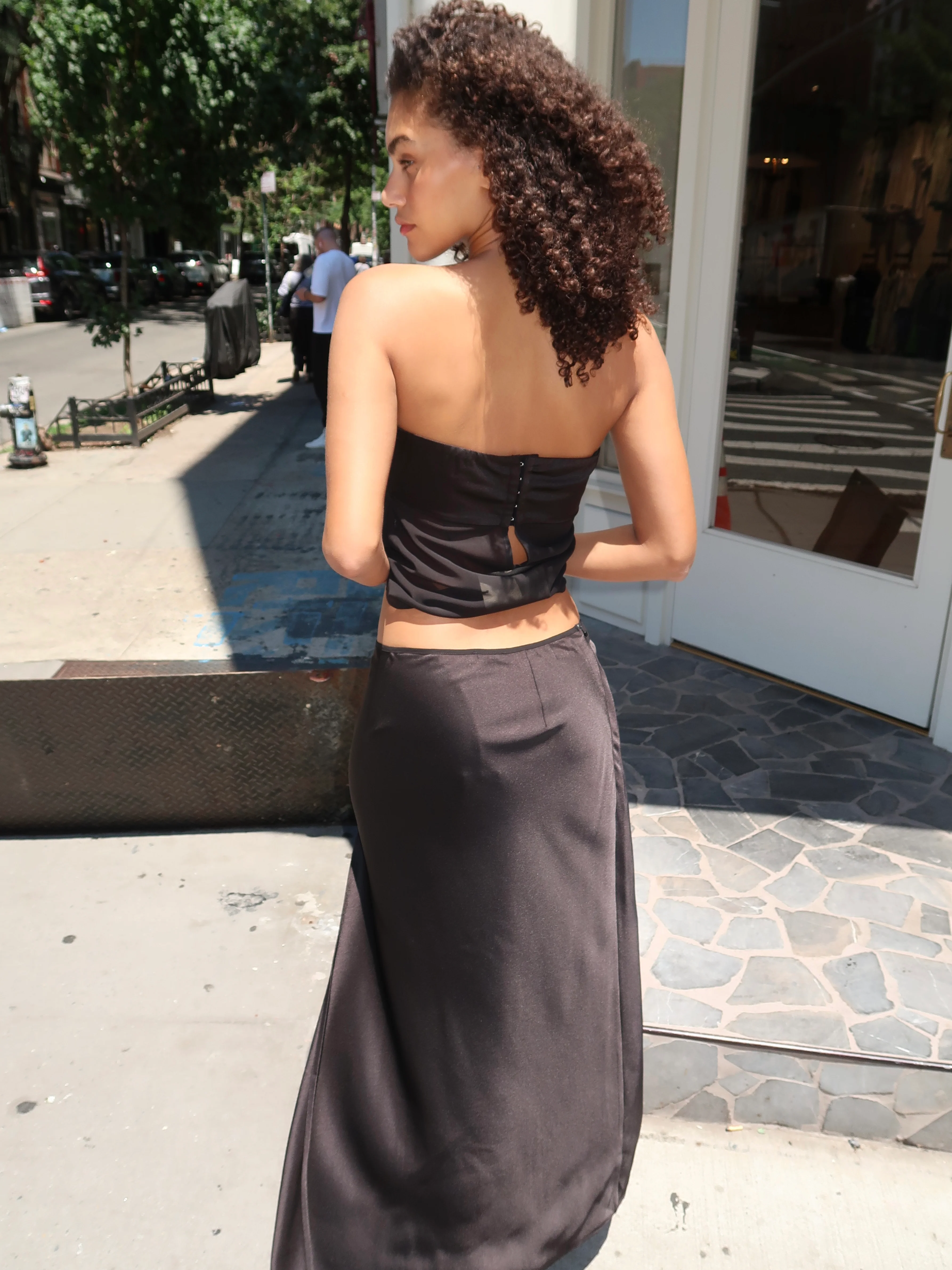 Ricky Midi Skirt in Black - Image 3